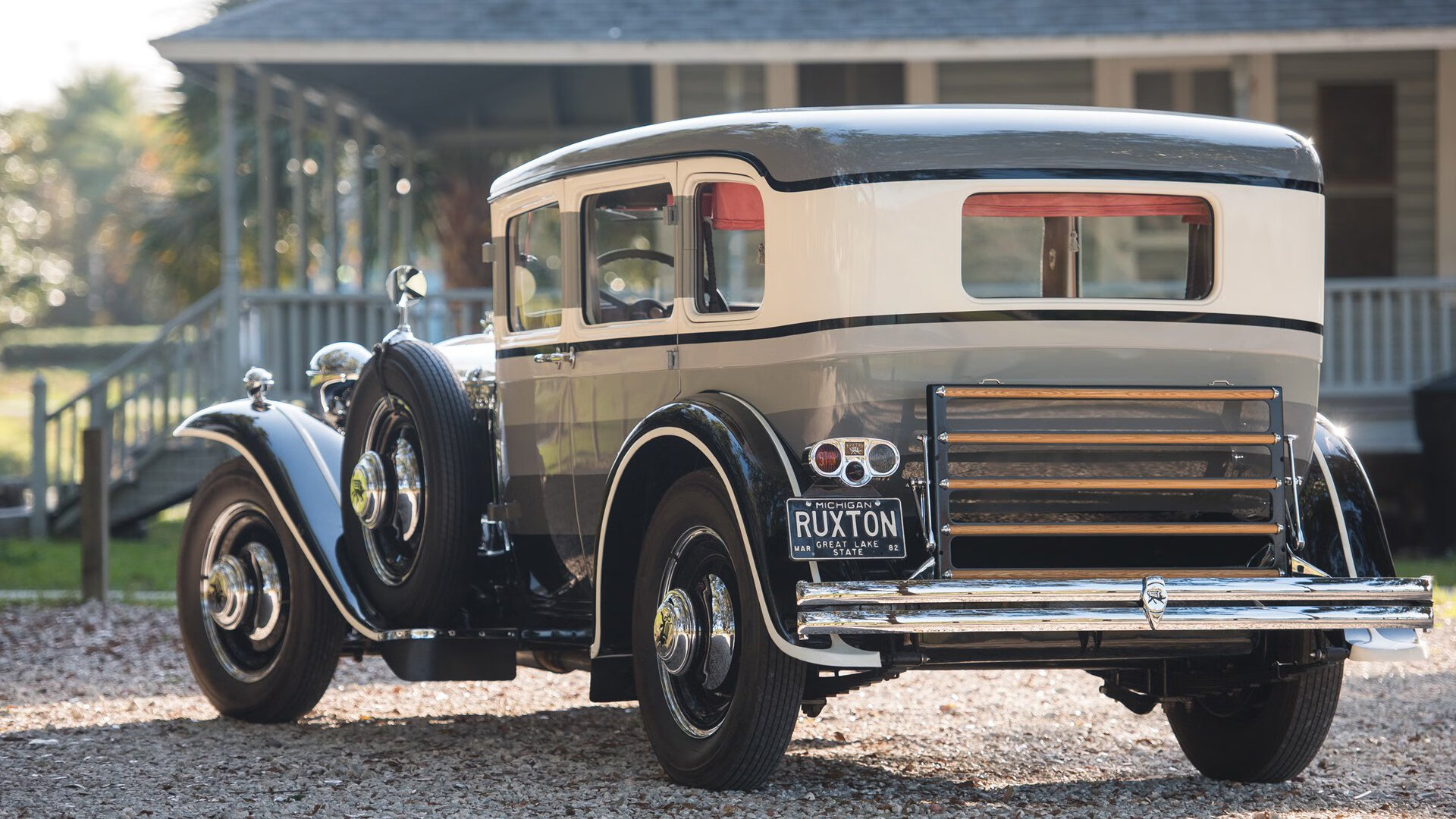 九游app下载中心-绿色环保骑摩托，低碳出行新潮流，转载环保骑行