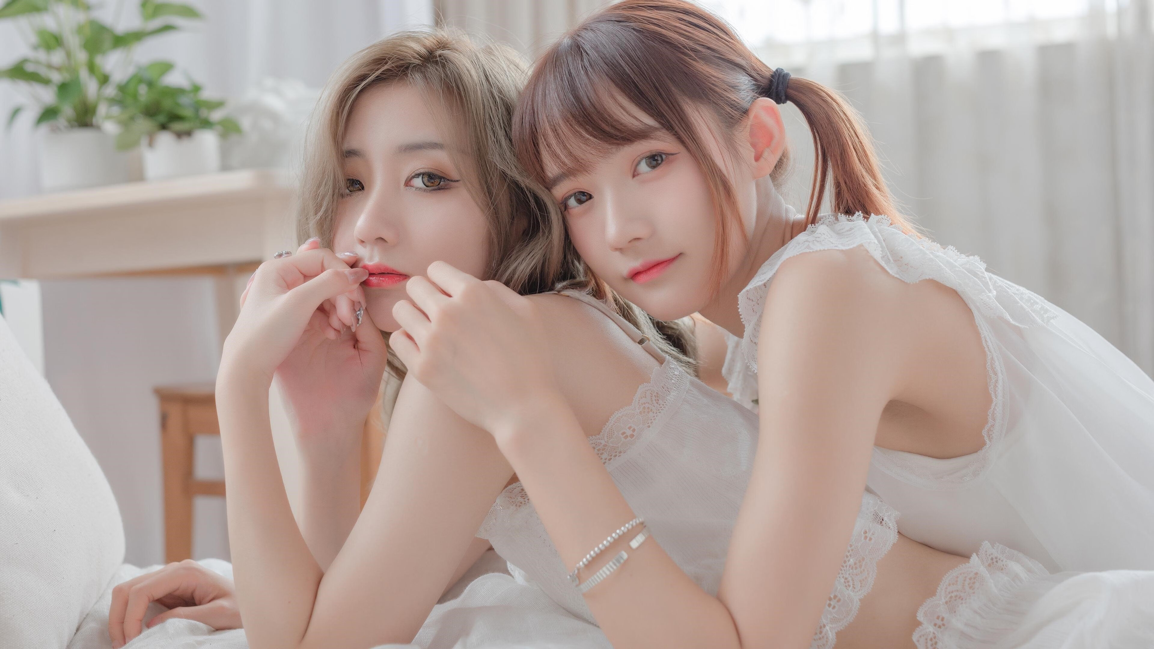 -比赛中球员身手敏捷,场面一度火爆