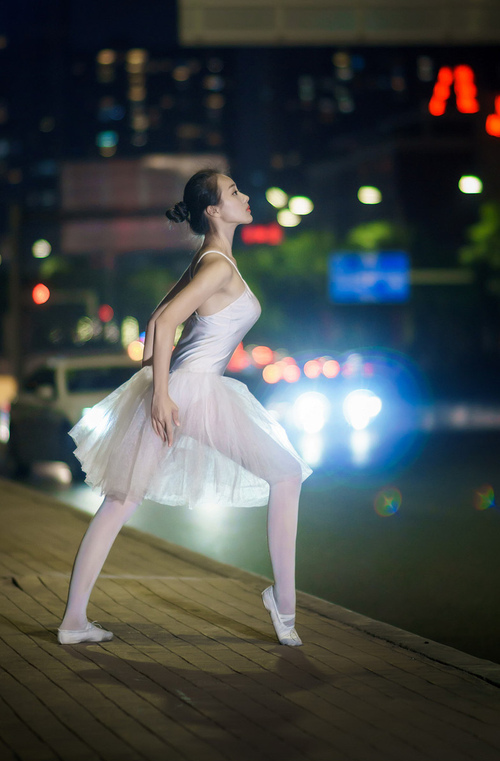 九游登录入口-莱斯特城防线坚固，力求在英超立足，莱斯特城英超战绩