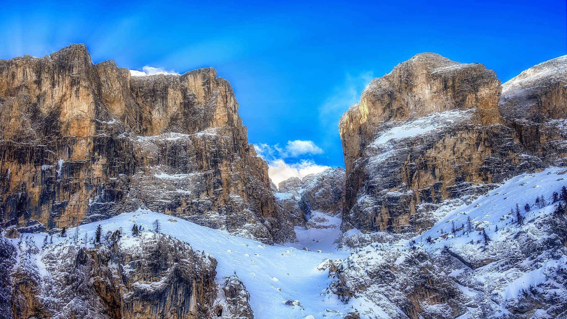九游官网下载电脑版-尤文图斯引援补强,中场实力大幅提升,争夺意甲桂冠