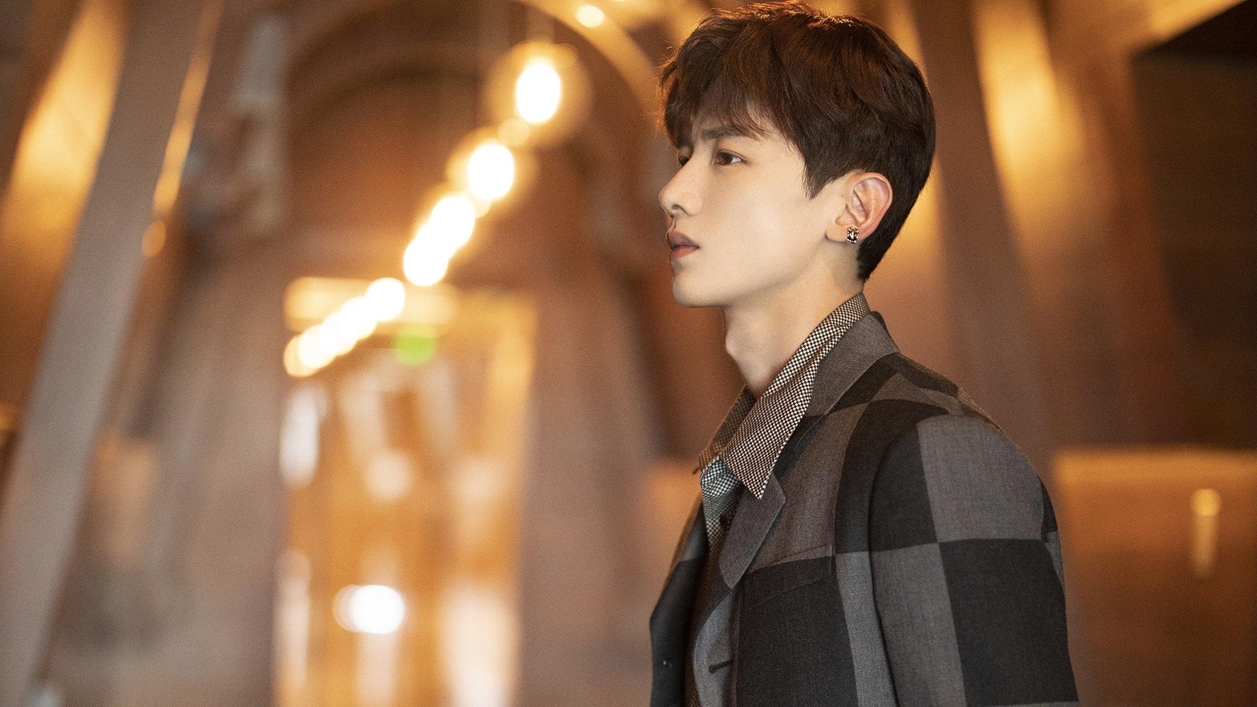 九游官网下载电脑版-欧洲杯战术创新:变阵、奇兵引领潮流,欧洲杯战状